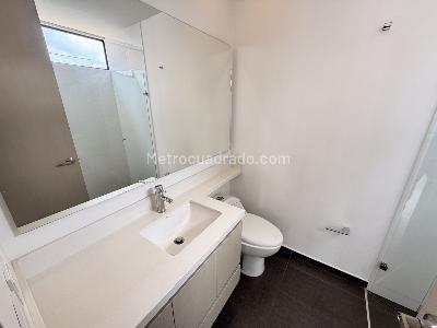 Apartamento de 2 alcobas en arriendo en Las Palmas, Medellín, 75 m² · foto 13 de 14