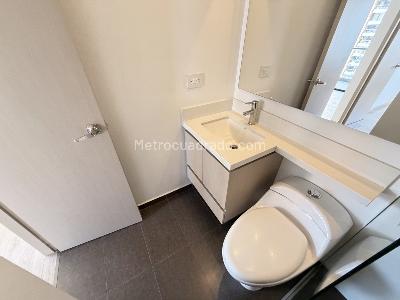 Apartamento de 2 alcobas en arriendo en Las Palmas, Medellín, 75 m² · foto 7 de 14