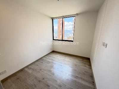 Apartamento de 2 alcobas en arriendo en Las Palmas, Medellín, 75 m² · foto 8 de 14