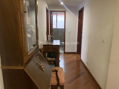Apartamento de 3 alcobas en venta en Chico Bajo, Bogotá, 200 m² · foto 15 de 20