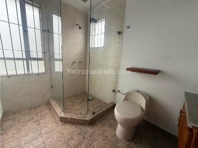 Casa de 5 alcobas en venta en Norte, Chía, 247 m² · foto 13 de 20