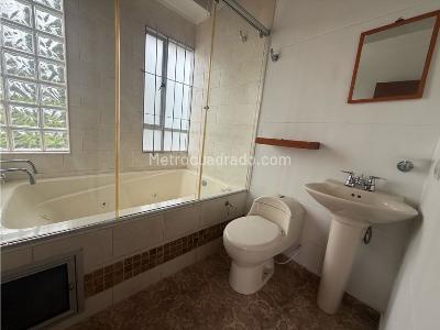 Casa de 5 alcobas en venta en Norte, Chía, 247 m² · foto 15 de 20