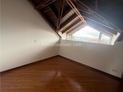 Casa de 5 alcobas en venta en Norte, Chía, 247 m² · foto 18 de 20