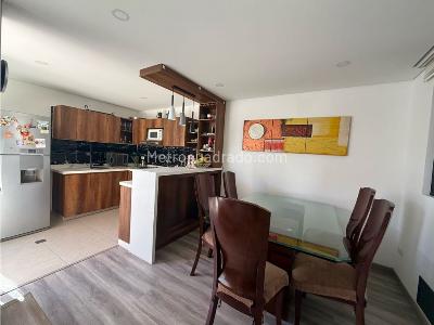 Casa en venta en Norte, Chía · foto 3 de 14