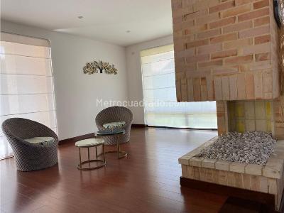 Casa de 4 alcobas en venta en Cerca De Piedra, Chía, 420 m² · foto 4 de 20