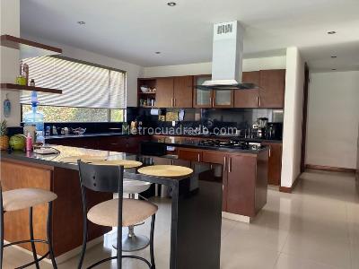 Casa de 4 alcobas en venta en Cerca De Piedra, Chía, 420 m² · foto 10 de 20