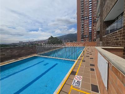 Apartamento de 2 alcobas en venta en Niquia, Bello, 60 m² · foto 2 de 20