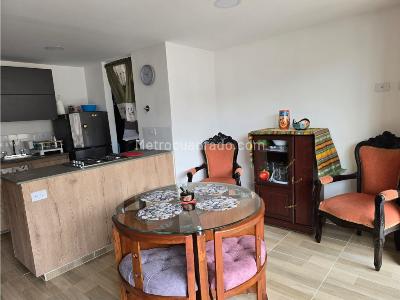 Apartamento de 2 alcobas en venta en Niquia, Bello, 60 m² · foto 9 de 20