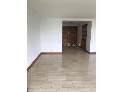 Apartamento en venta en El Poblado, Medellín · foto 5 de 20