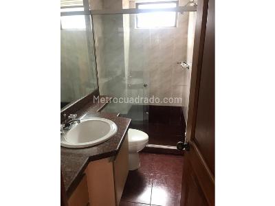 Apartamento en venta en El Poblado, Medellín · foto 13 de 20