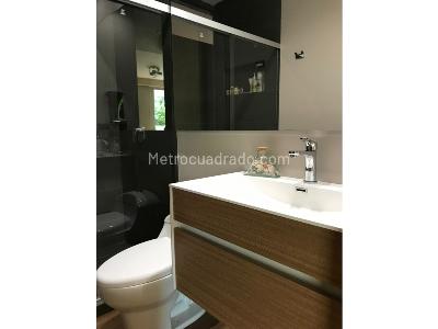 Apartaestudio en arriendo en El Poblado Santa Maria De Los Angeles, Medellín, 51 m² · foto 7 de 17