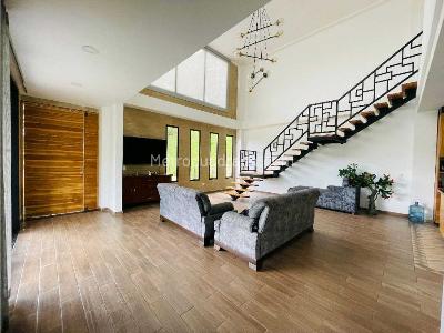 Casa de 5 alcobas en venta en El Salado, Envigado, 340 m² · foto 5 de 20