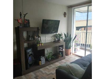Apartamento de 3 alcobas en venta en Niquia, Bello, 66 m² · foto 11 de 20