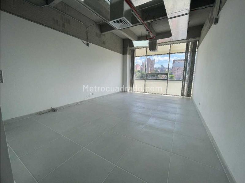 Oficina en Venta, Las Casitas, Envigado - Más