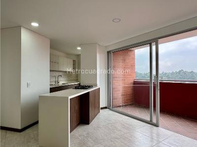 Apartamento de 3 alcobas en venta en San Antonio De Pereira, Rionegro, 88 m² · foto 6 de 20