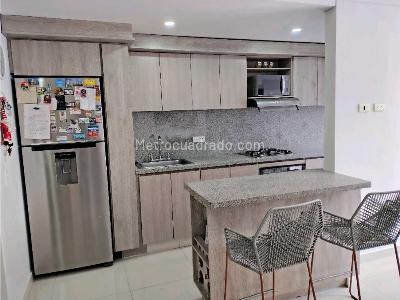 Apartamento de 3 alcobas en venta en Ceramica, Sabaneta, 74 m² · foto 3 de 20