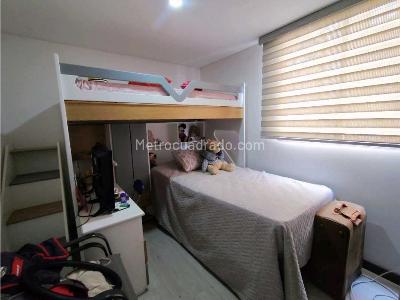 Apartamento de 3 alcobas en venta en Ceramica, Sabaneta, 74 m² · foto 15 de 20