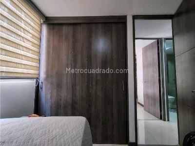 Apartamento de 3 alcobas en venta en Ceramica, Sabaneta, 74 m² · foto 16 de 20