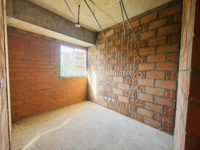 Apartamento de 2 alcobas en venta en Santa Ana, Bello, 56 m² · foto 9 de 17