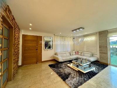 Casa de 3 alcobas en venta en San Antonio De Pereira, Rionegro, 174 m² · foto 3 de 20
