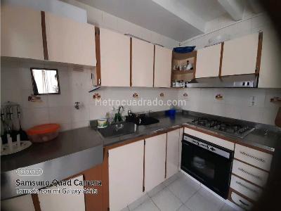 Apartamento de 3 alcobas en venta en Niquia, Bello, 70 m² · foto 8 de 20