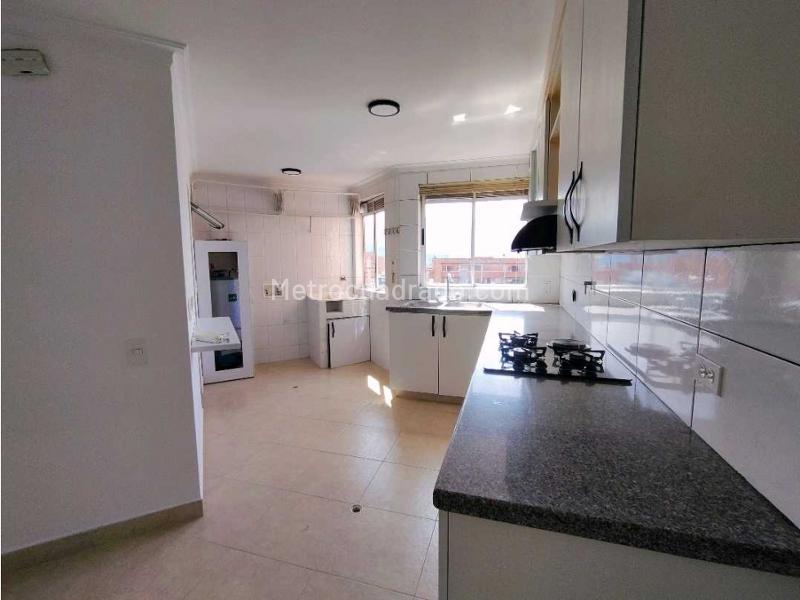 3BR Apartment in Laureles (182 m²) - 2