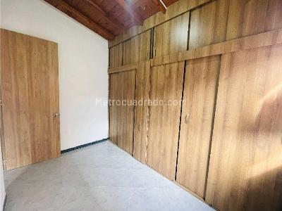 Apartamento de 3 alcobas en venta en Maria Auxiliadora, Sabaneta, 60 m² · foto 8 de 18