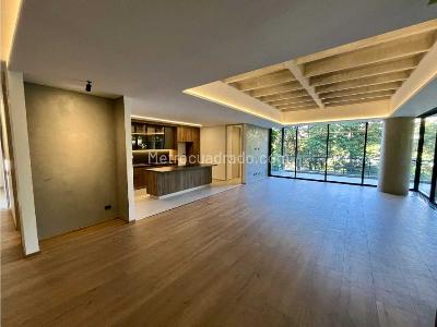 Apartamento de 2 alcobas en venta en Los Naranjos, Medellín, 240 m² · foto 3 de 18