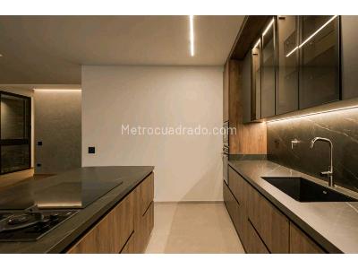 Apartamento de 2 alcobas en venta en Los Naranjos, Medellín, 240 m² · foto 7 de 18