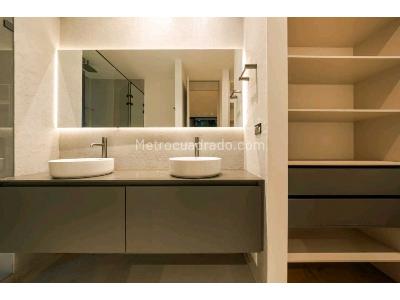Apartamento de 2 alcobas en venta en Los Naranjos, Medellín, 240 m² · foto 10 de 18