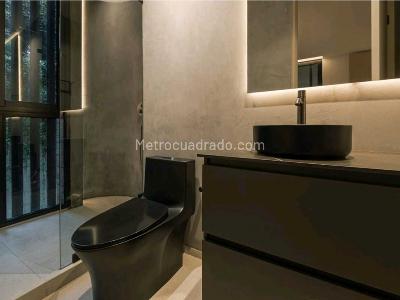 Apartamento de 2 alcobas en venta en Los Naranjos, Medellín, 240 m² · foto 12 de 18