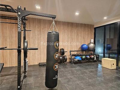 Apartamento de 2 alcobas en venta en Los Naranjos, Medellín, 240 m² · foto 15 de 18