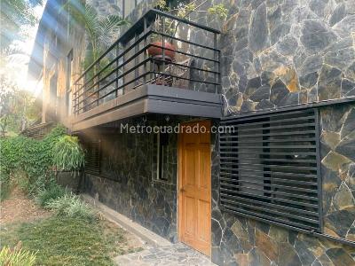 Casa de 3 alcobas en venta en Santa Fe, Medellín, 153 m² · foto 3 de 20