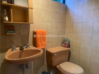 Casa de 3 alcobas en venta en Santa Fe, Medellín, 153 m² · foto 10 de 20