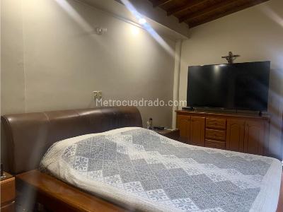 Casa de 3 alcobas en venta en Santa Fe, Medellín, 153 m² · foto 18 de 20