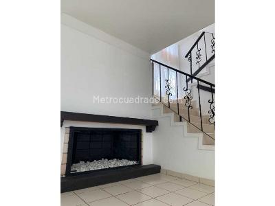 Casa de 4 alcobas en venta en La Trinidad, Chía, 158 m² · foto 4 de 13