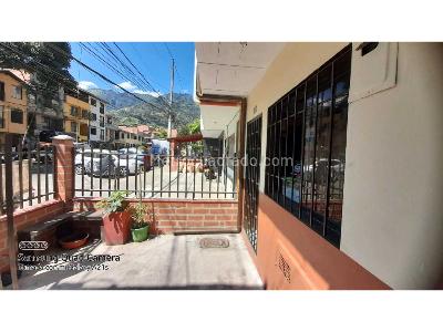 Casa de 5 alcobas en venta en El Trapiche, Bello, 120 m² · foto 3 de 20