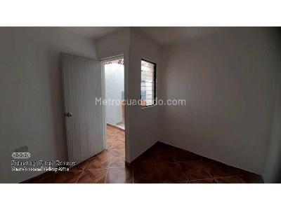Casa de 5 alcobas en venta en El Trapiche, Bello, 120 m² · foto 13 de 20
