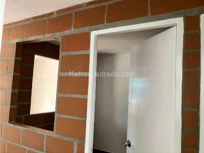 Casa de 5 alcobas en venta en El Trapiche, Bello, 120 m² · foto 20 de 20