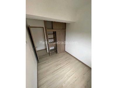 Apartamento de 3 alcobas en venta en Niquia, Bello, 72 m² · foto 10 de 20