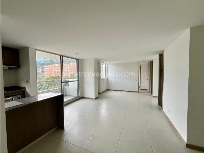 Apartamento de 2 alcobas en venta en Las Antillas, Envigado, 72 m² · foto 3 de 20