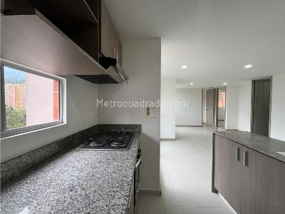 Apartamento de 2 alcobas en venta en Las Antillas, Envigado, 72 m² · foto 7 de 20