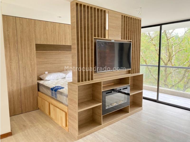 1BR Apartment in El Retiro (48 m²) - 2