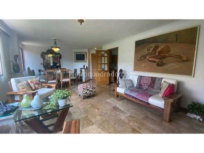 Apartamento de 3 alcobas en venta en El Poblado, Medellín, 123 m² · foto 1 de 12