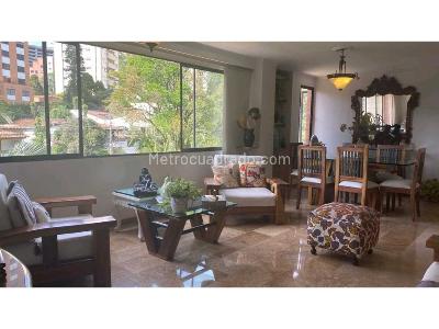 Apartamento de 3 alcobas en venta en El Poblado, Medellín, 123 m² · foto 3 de 12