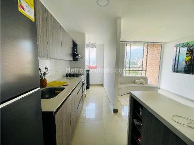 Apartamento en venta en Suramerica, Itagüí · foto 2 de 20