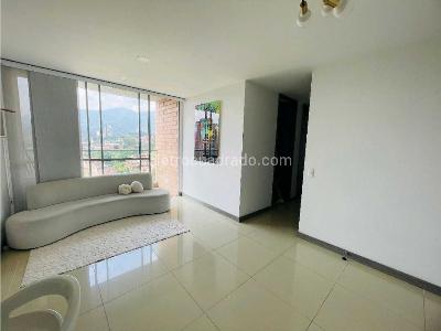 Apartamento en venta en Suramerica, Itagüí · foto 5 de 20