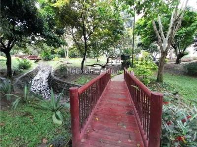 Apartamento de 3 alcobas en venta en Niquia, Bello, 55 m² · foto 3 de 20