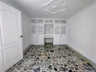Casa de 4 alcobas en venta en San Marcos, Envigado, 190 m² · foto 15 de 17