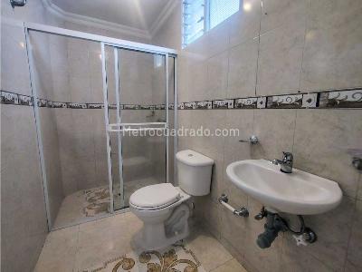 Casa de 4 alcobas en venta en San Marcos, Envigado, 190 m² · foto 16 de 17